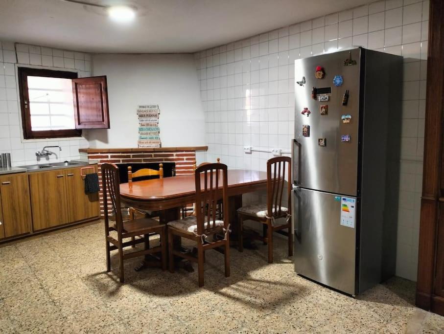 Casa Ideal Para Disfrutar En Familia Villa Лес Планес д'Остолес Екстериор снимка
